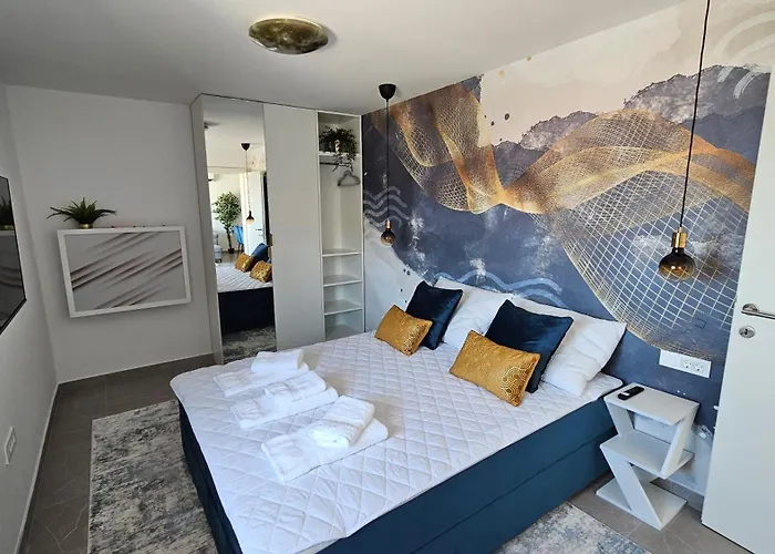 Apartamento Blue Moon Apartment, Now With Jacuzzi *